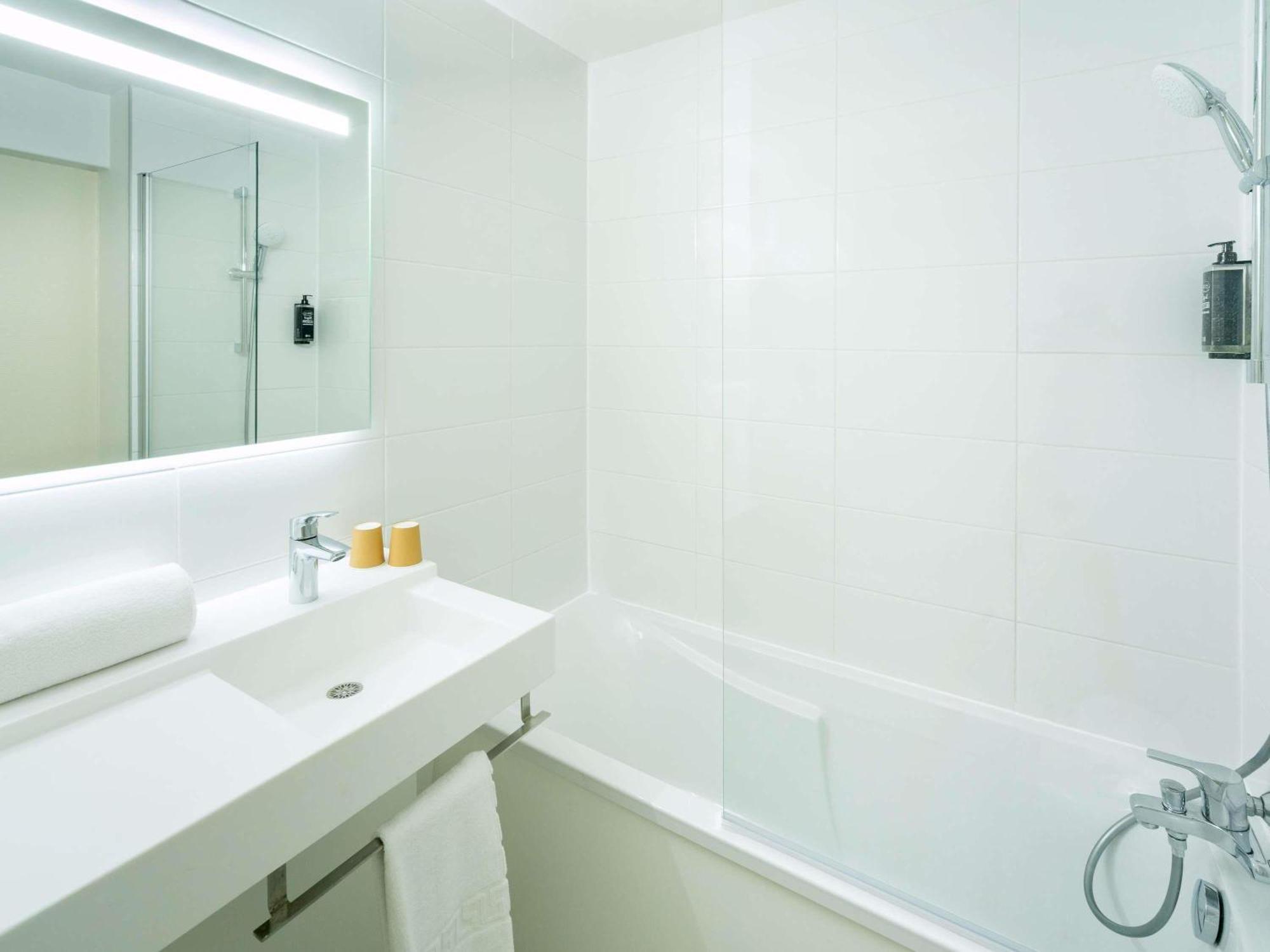 Ibis Budget Nantes Sainte Luce - Hotel Renove エクステリア 写真