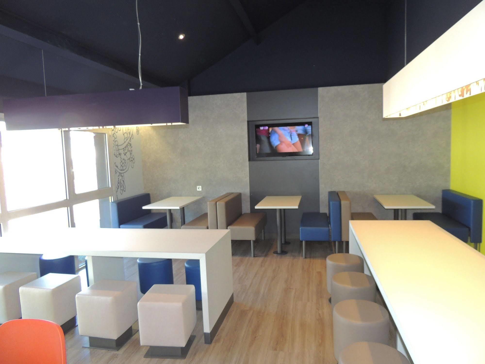Ibis Budget Nantes Sainte Luce - Hotel Renove エクステリア 写真